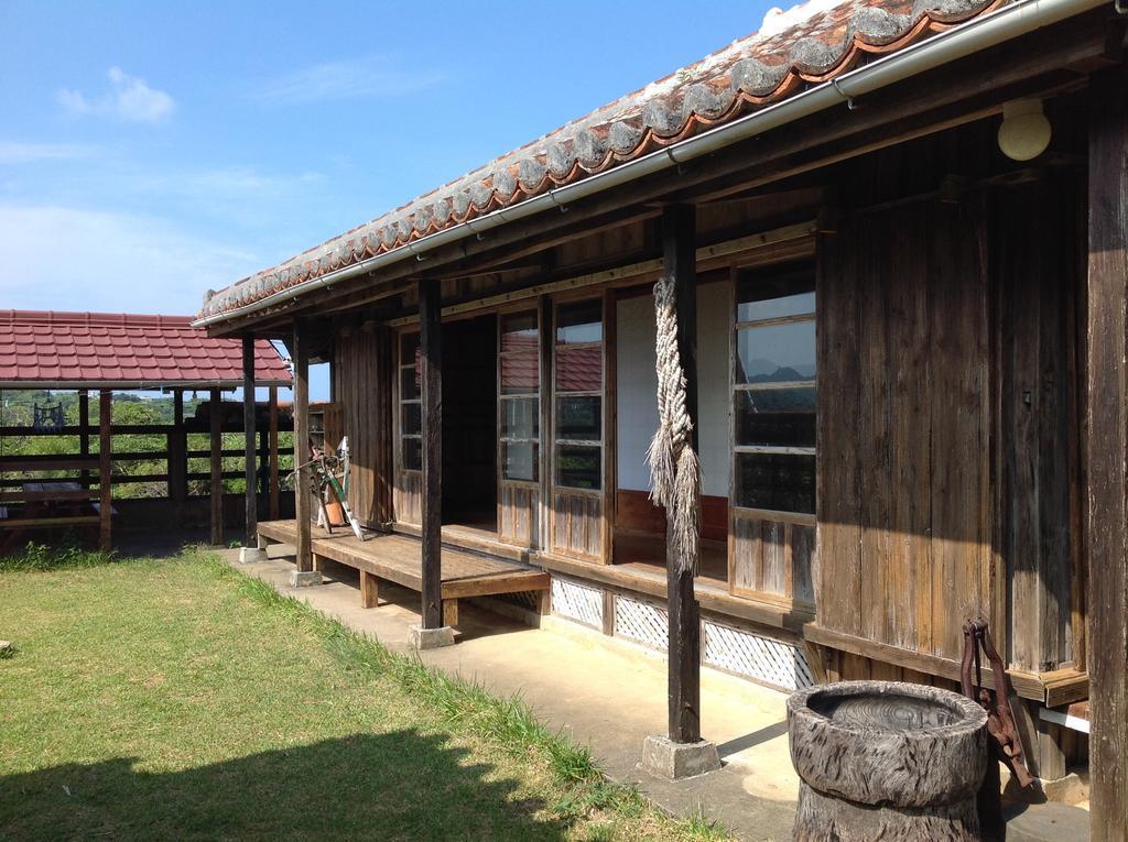 Cottage Canac Motobu Esterno foto